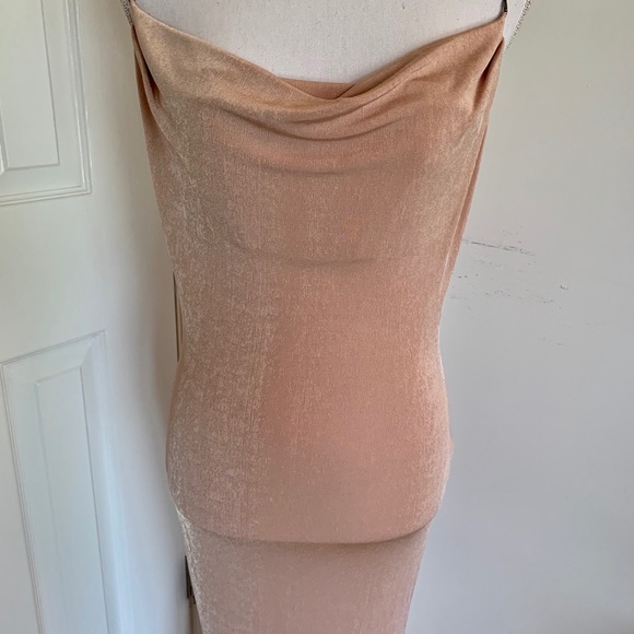 ASTR Tan Bodycon Drape Neck Dress Backless - Picture 5 of 8